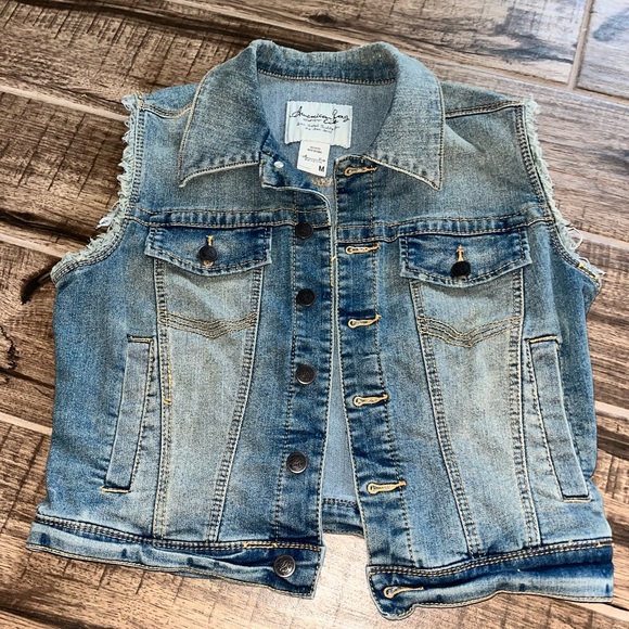 American Rag Cie Denim vest button up sleeveless distressed size M boho - Picture 1 of 5